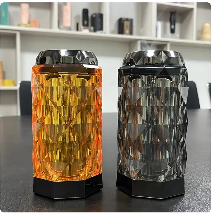 The crystal lantern burner in amber and black